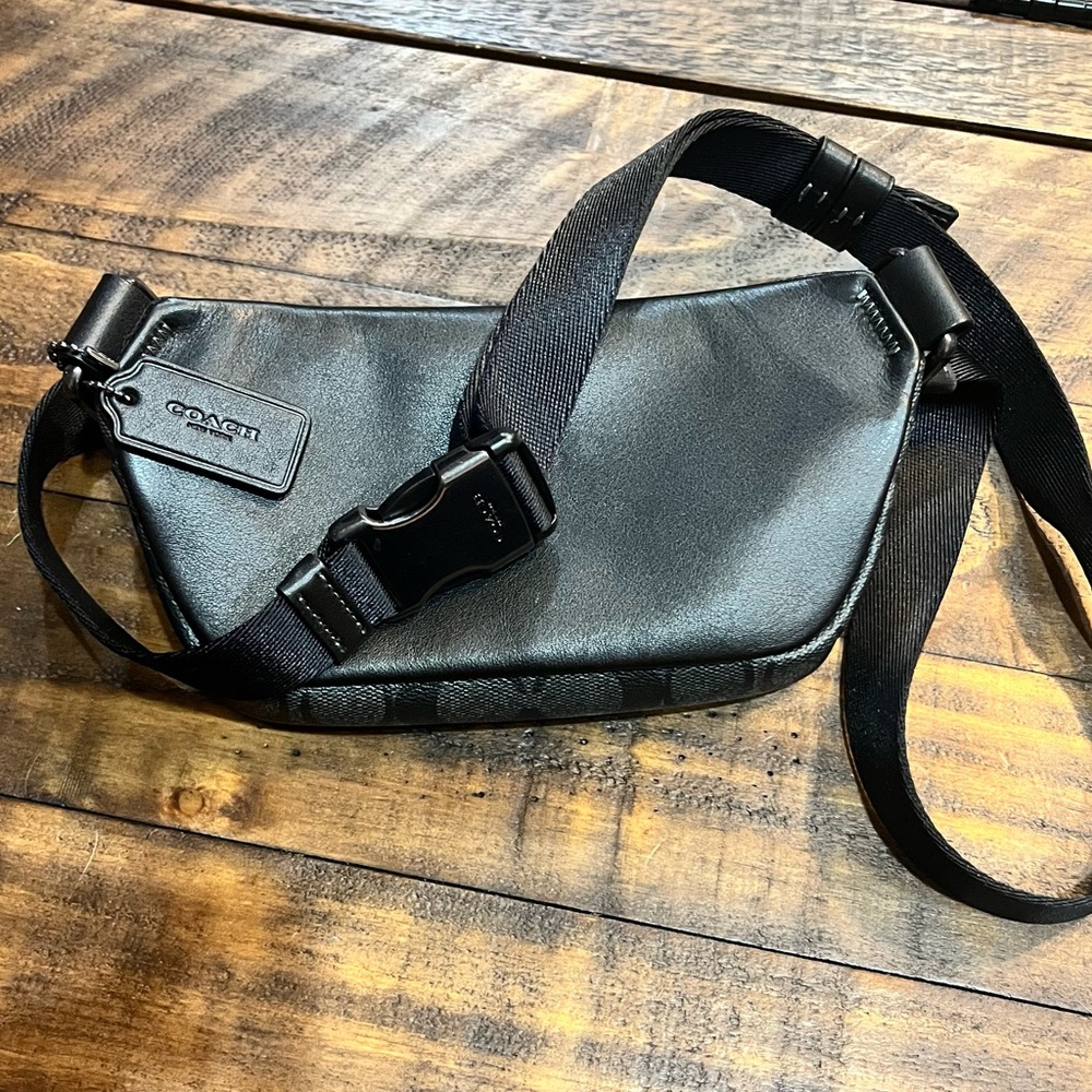 Coach Black Signature Belt Bag - Picture 2 of 3